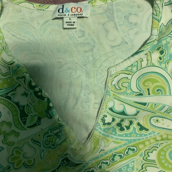 Decorated light sweater - Picture 2 of 2